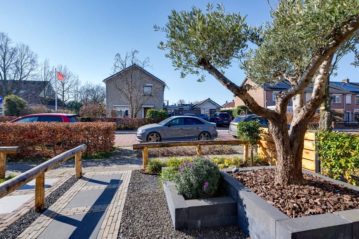 Foto 25 van van Heldenstraat 97