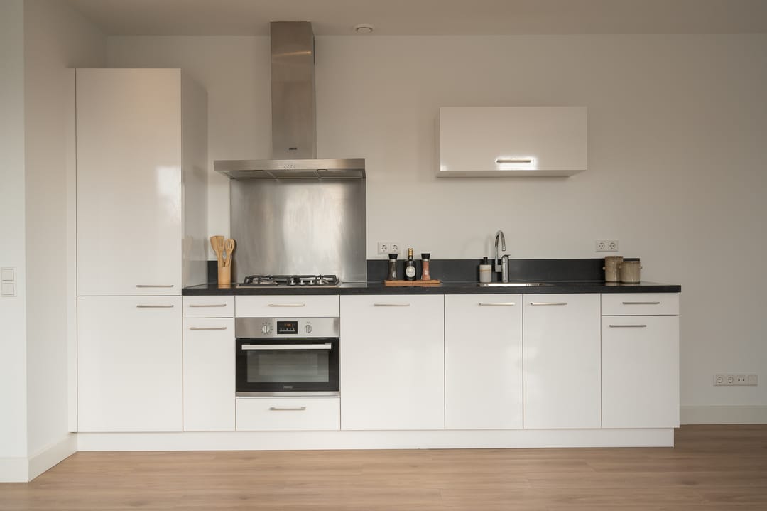 Photo 2 of Badhuisweg 13