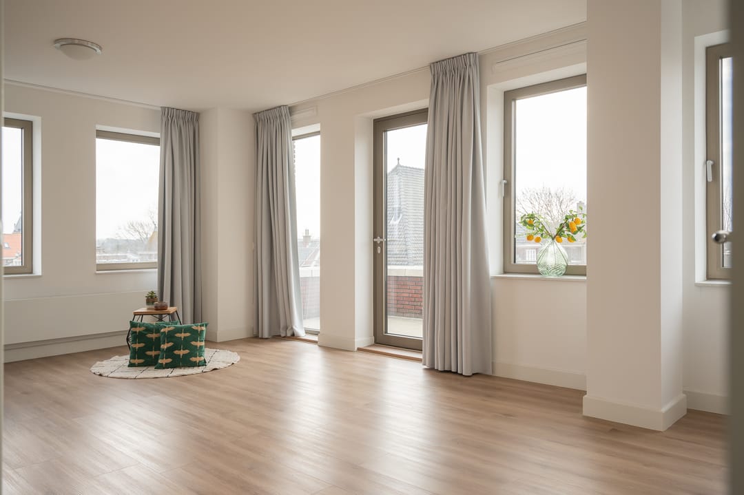 Photo 7 of Badhuisweg 13