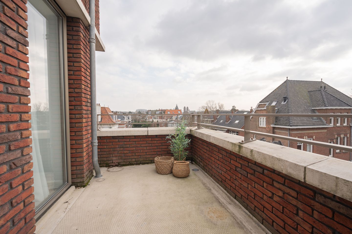 Photo 10 of Badhuisweg 13