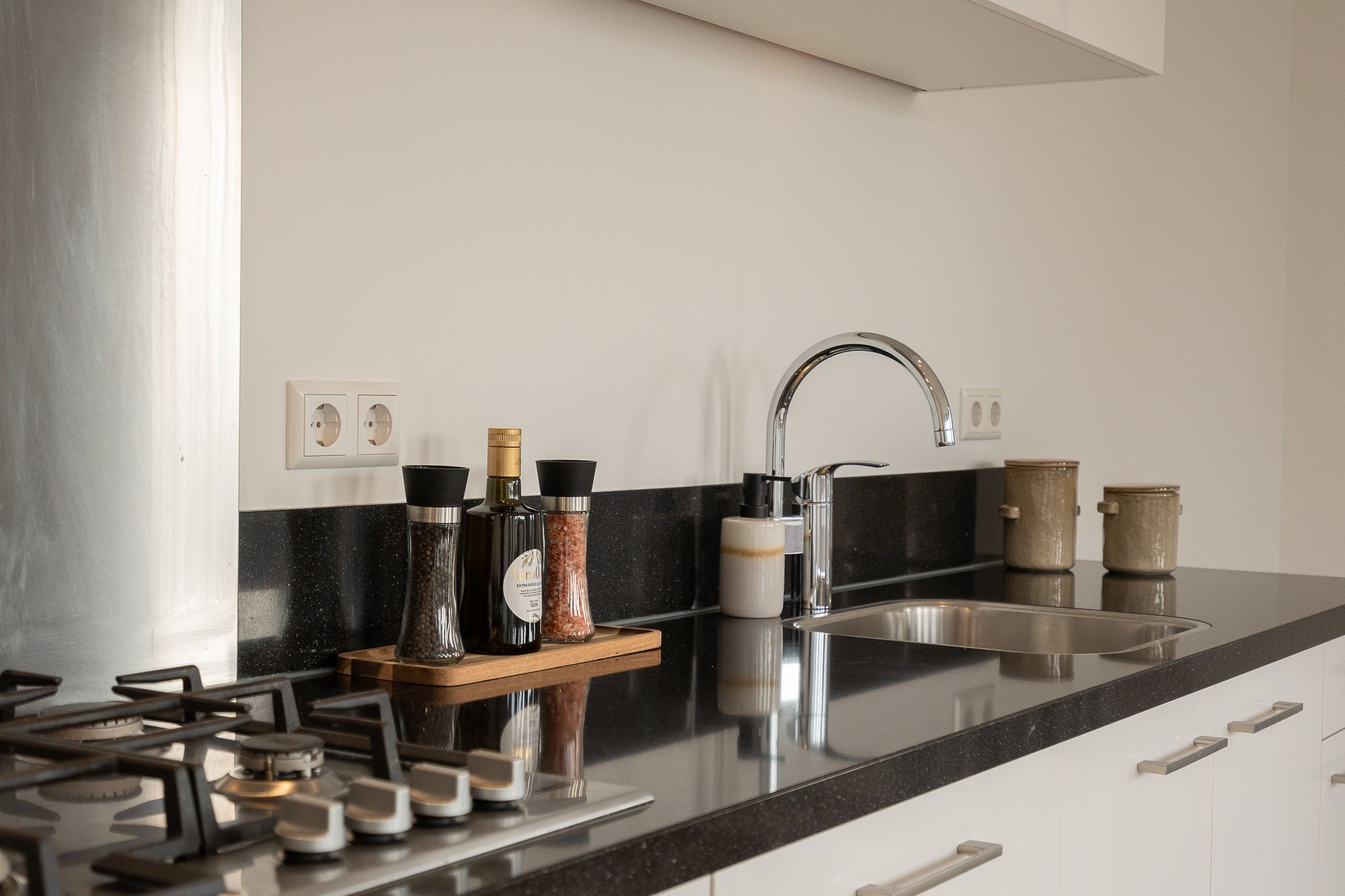 Photo 15 of Badhuisweg 13