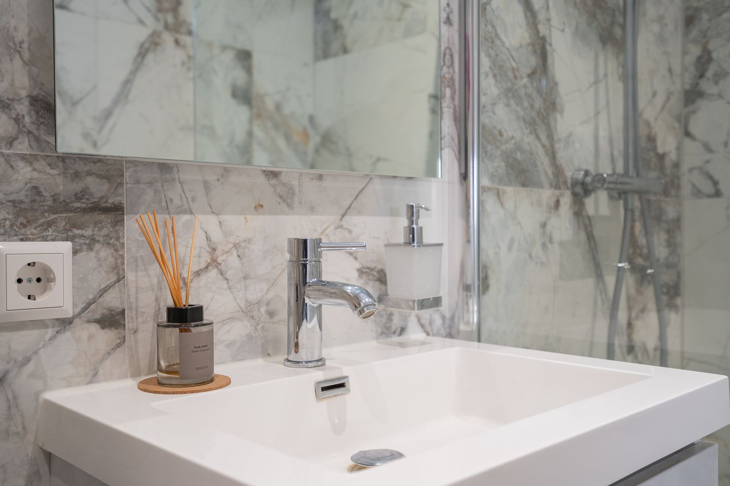 Photo 25 of Badhuisweg 13