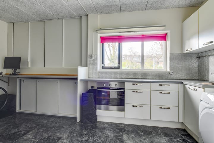 Foto 9 van Van Alphenstraat 2