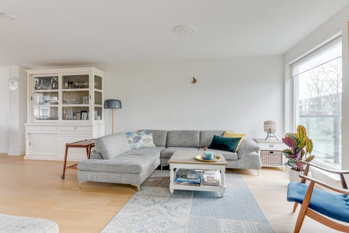 Foto 16 van Van Alphenstraat 2