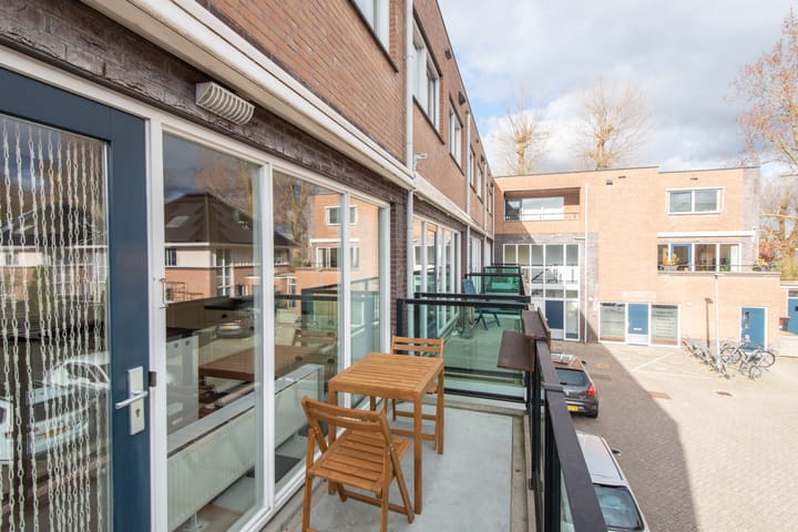 Foto 46 van Van Alphenstraat 2