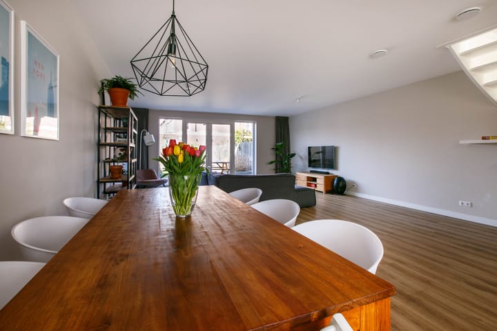 Foto 13 van Van Oranje-Nassaulaan 95