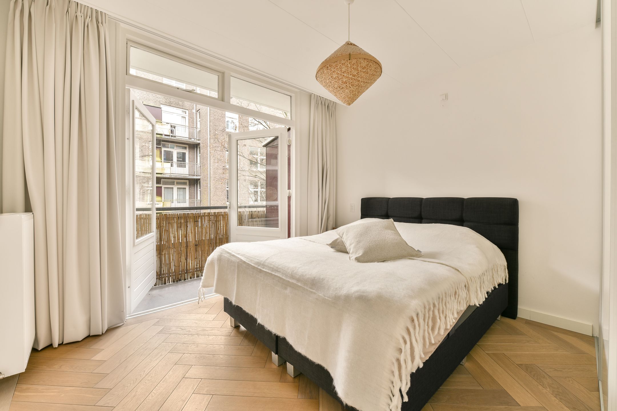 Photo 12 of Bankastraat 58-A