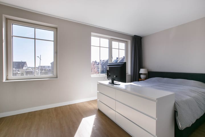 Foto 20 van Van Oranje-Nassaulaan 95