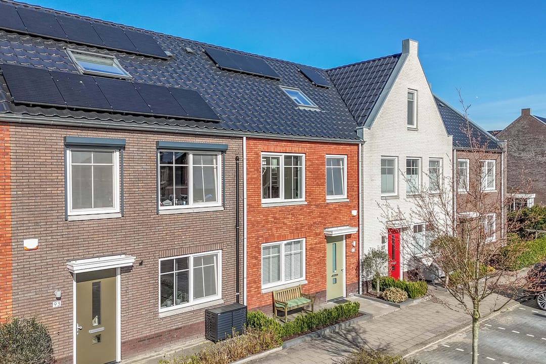 Photo 46 of Van Oranje-Nassaulaan 95