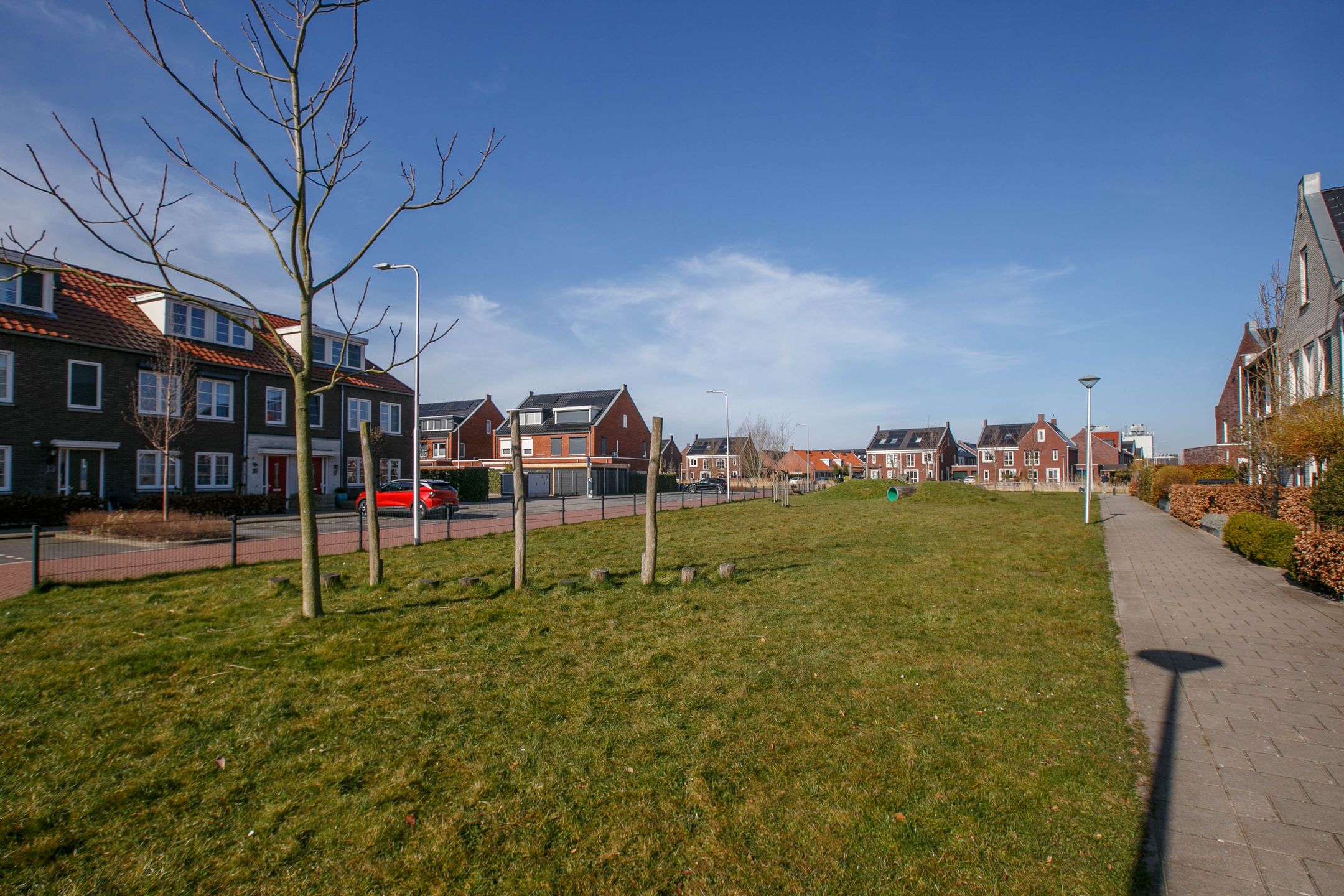 Photo 48 of Van Oranje-Nassaulaan 95