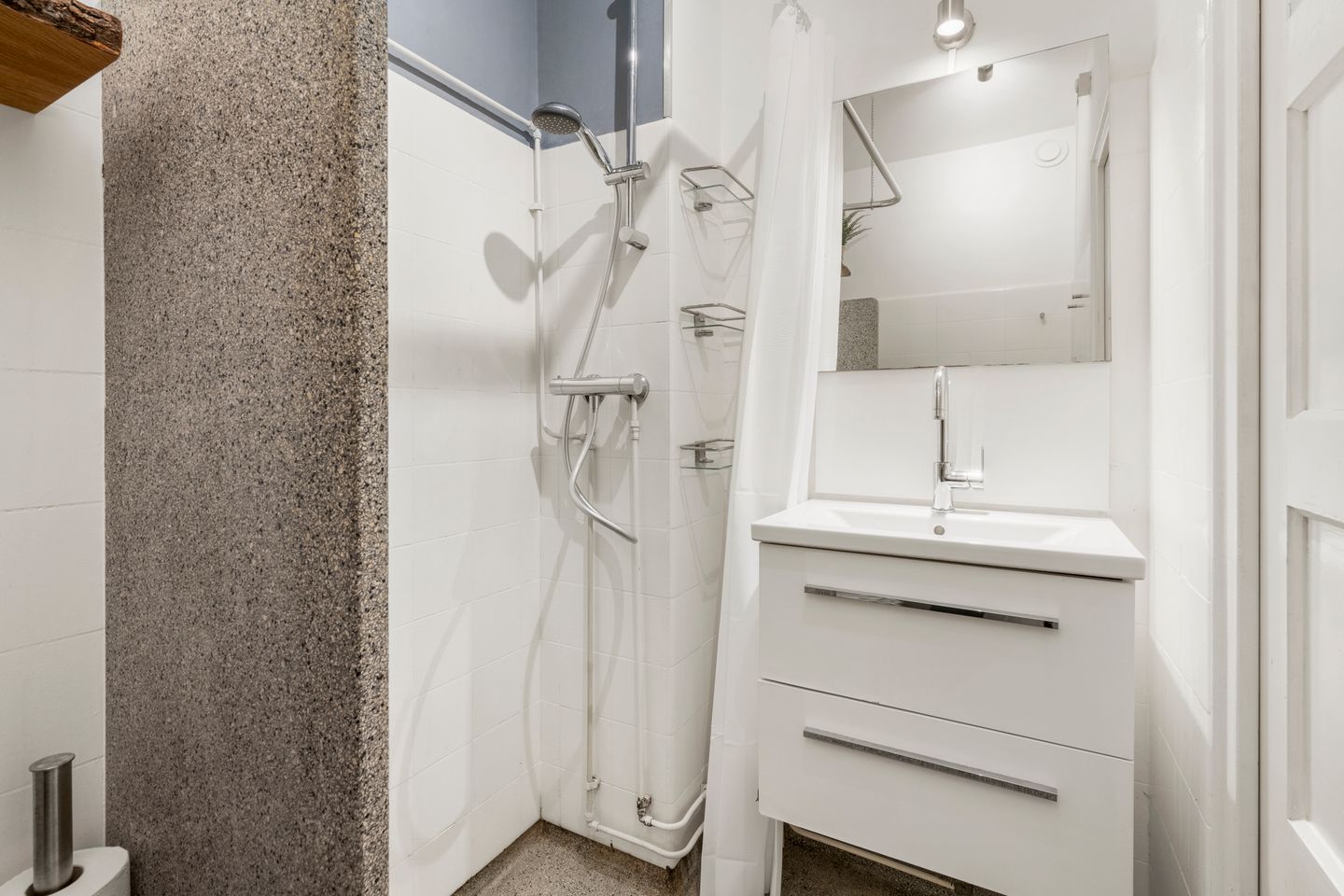 Photo 19 of Korte Geuzenstraat 304