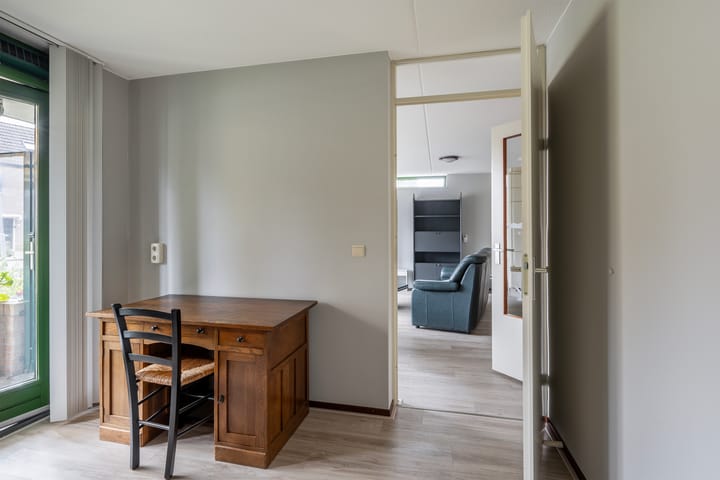 Foto 21 van Hellendaalweg 6