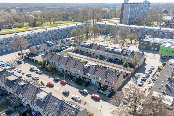 Foto 4 van Lyrastraat 6