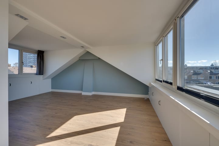 Foto 47 van Lyrastraat 6