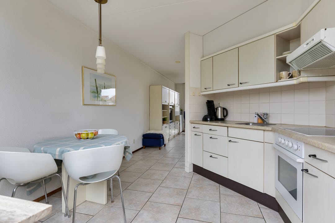 Photo 11 of Theo van Doesburgstraat 39