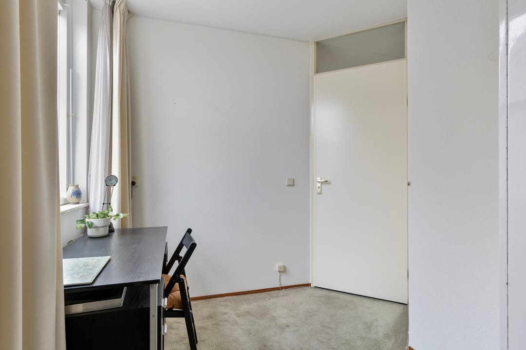 Photo 17 of Theo van Doesburgstraat 39