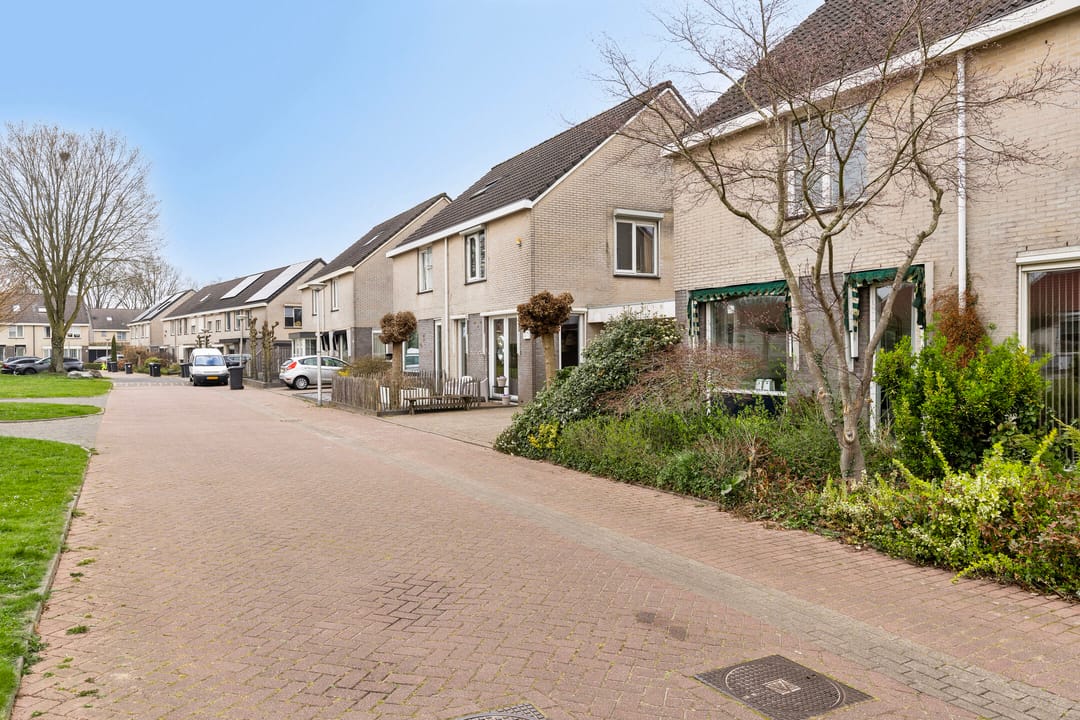 Photo 32 of Theo van Doesburgstraat 39