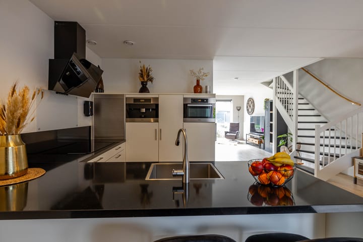 Foto 10 van Bernhardlaan 31-A