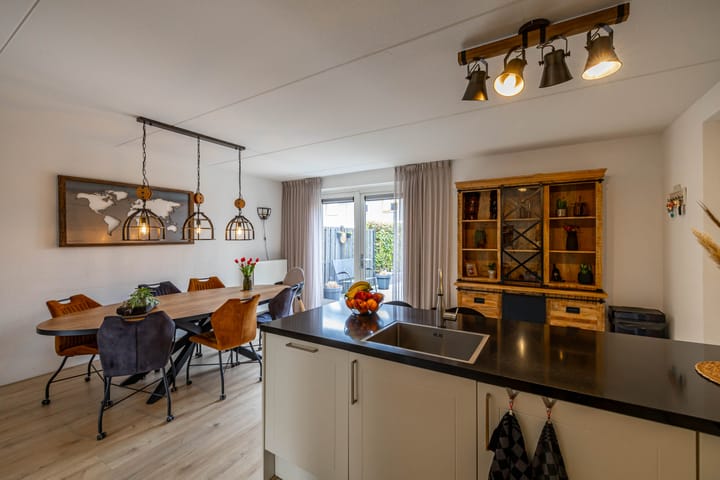 Foto 14 van Bernhardlaan 31-A