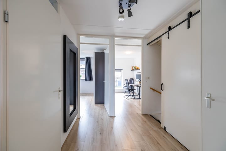 Foto 26 van Bernhardlaan 31-A