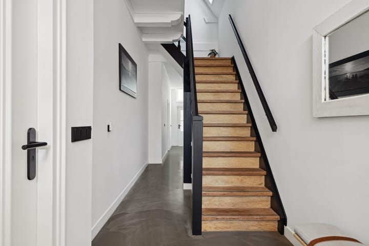 Photo 8 of Godsacker 20