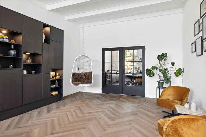 Photo 11 of Godsacker 20