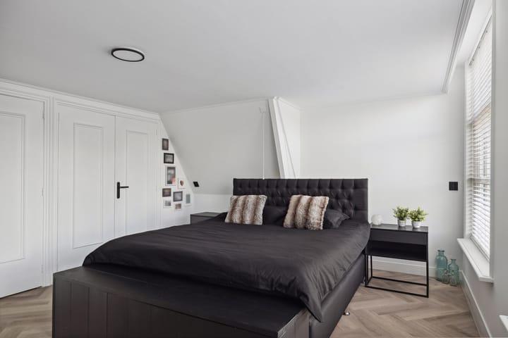 Photo 32 of Godsacker 20