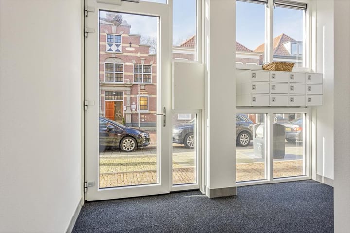 Foto 23 van Kornputsingel 23-E