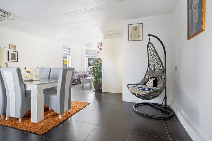 Photo 10 of Vader Vincentiusstraat 2