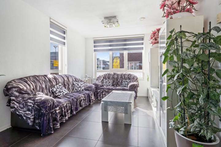 Photo 12 of Vader Vincentiusstraat 2