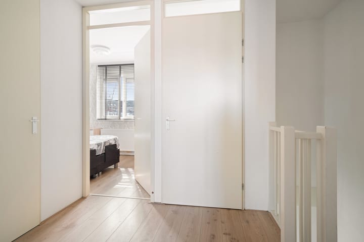 Photo 32 of Vader Vincentiusstraat 2