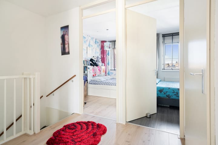 Photo 33 of Vader Vincentiusstraat 2