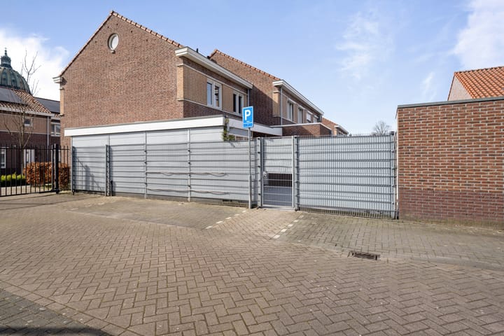 Foto 2 van Vader Vincentiusstraat 2