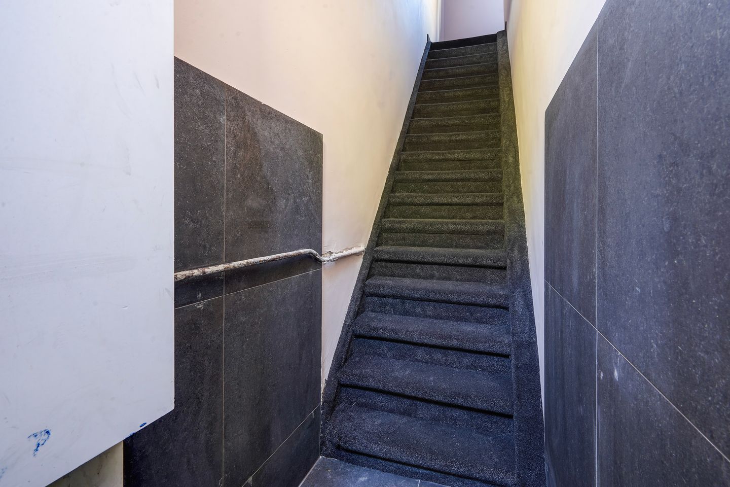 Foto 5 van Hertzogstraat 3