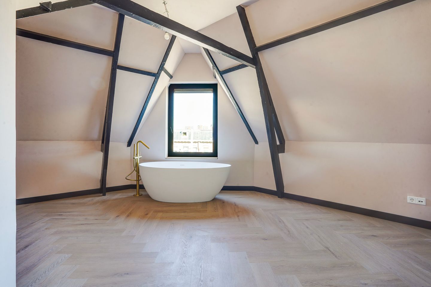 Foto 35 van Hertzogstraat 3