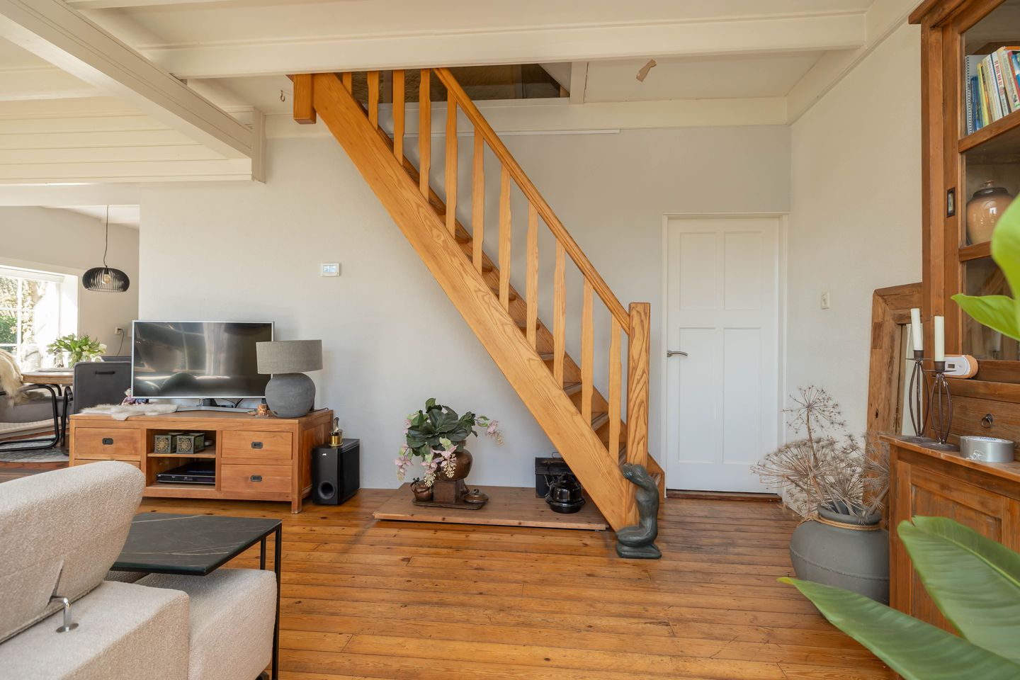 Foto 25 van Ten Hoevestraat 43