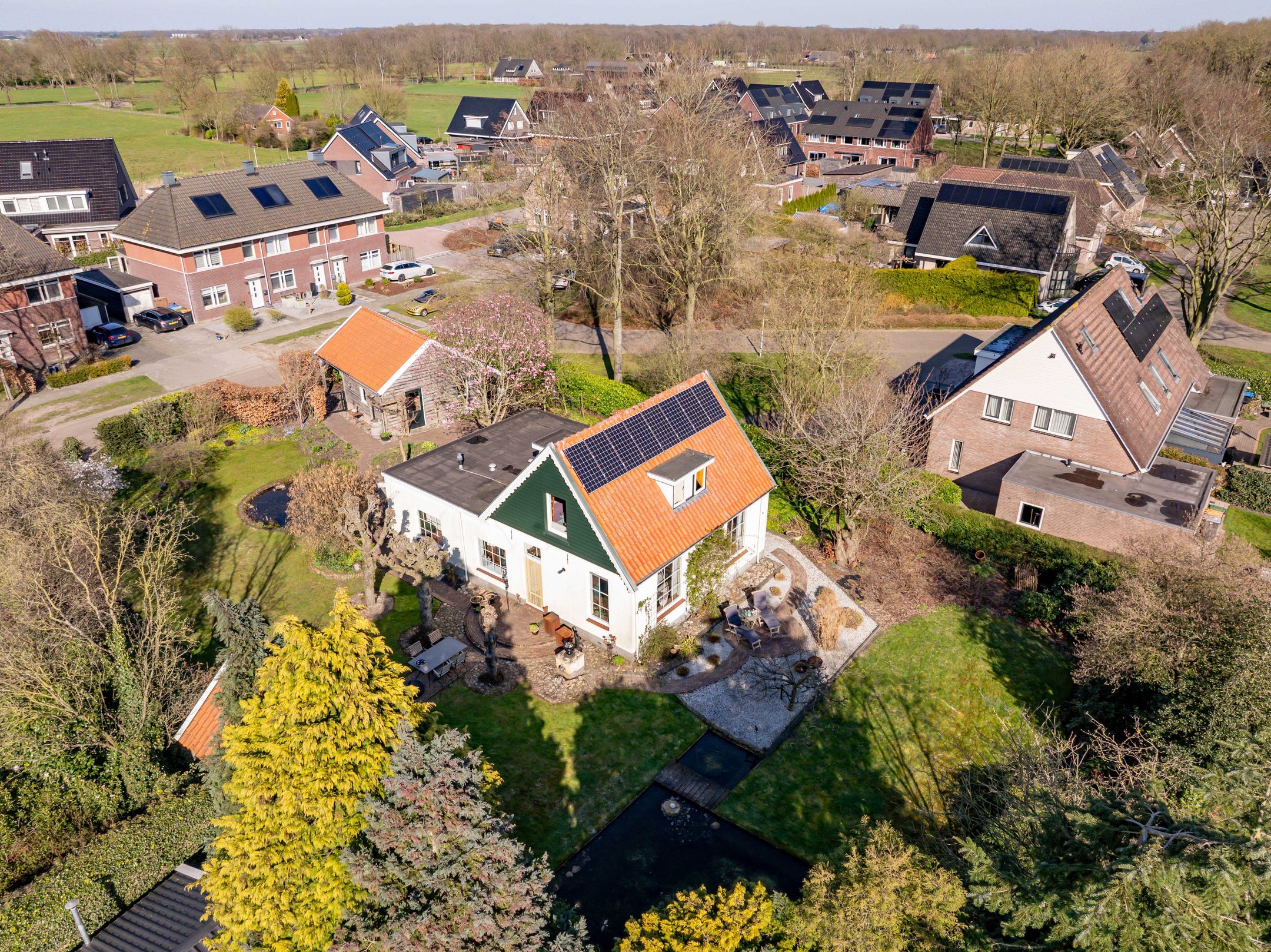 Foto 75 van Ten Hoevestraat 43