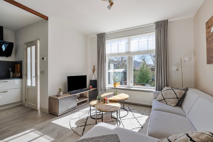 Foto 2 van Vlusch 27