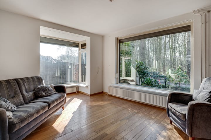 Foto 12 van Binnenweg 1-C