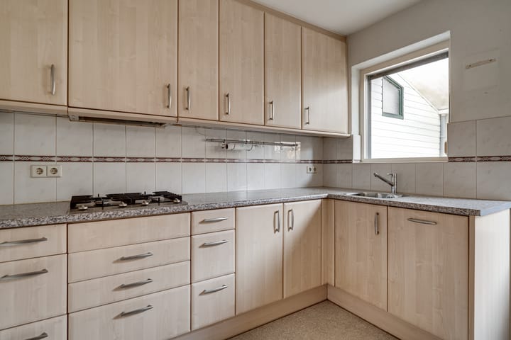 Foto 15 van Binnenweg 1-C