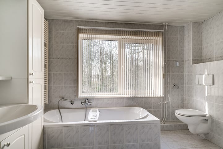 Foto 28 van Binnenweg 1-C