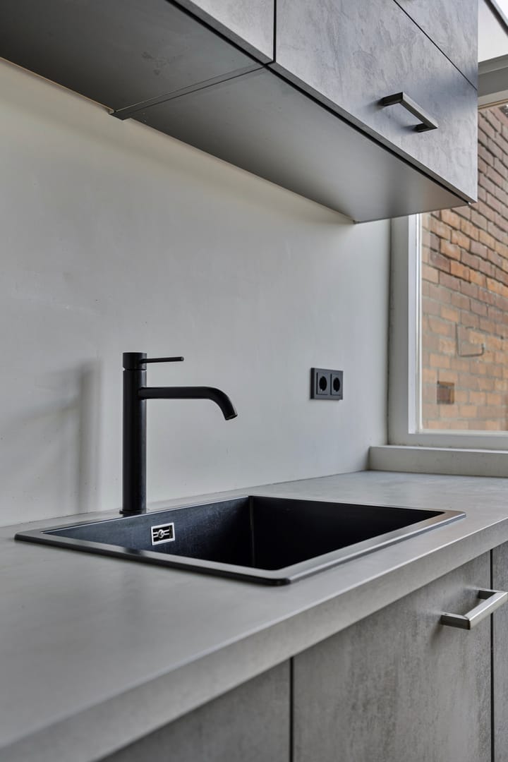 Photo 16 of Burgemeester Kosterstraat 30