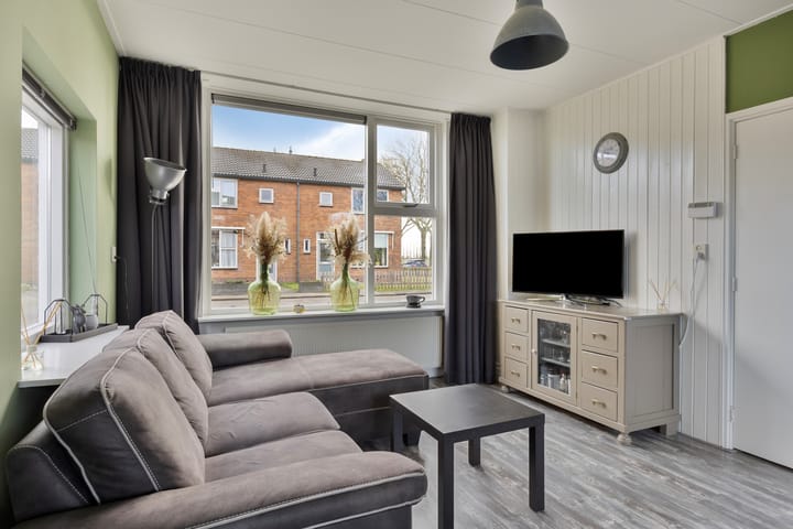 Photo 18 of Burgemeester Kosterstraat 30