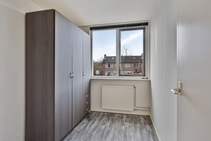 Photo 27 of Burgemeester Kosterstraat 30