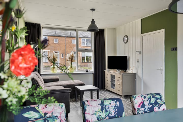 Photo 13 of Burgemeester Kosterstraat 30