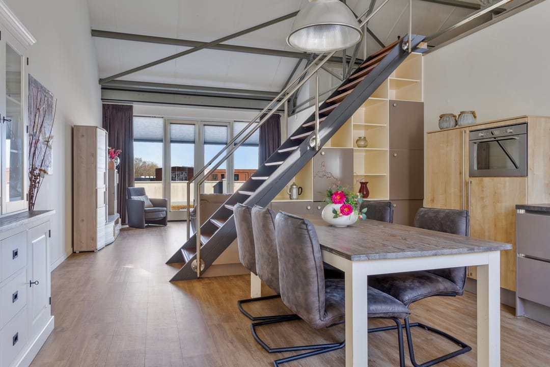 Foto 11 van Esrein 12-D