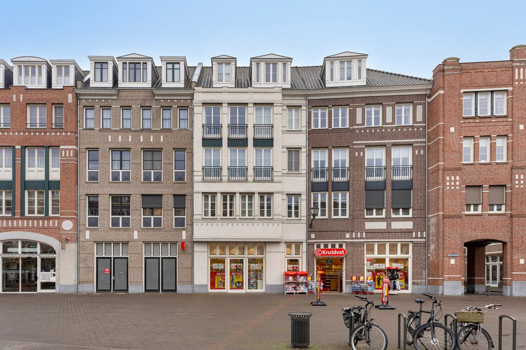 Photo 31 of Laan door de Veste 129