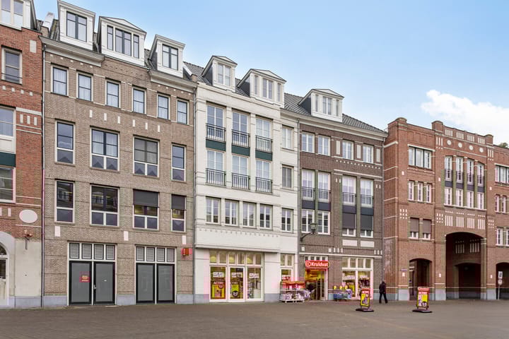 Photo 32 of Laan door de Veste 129