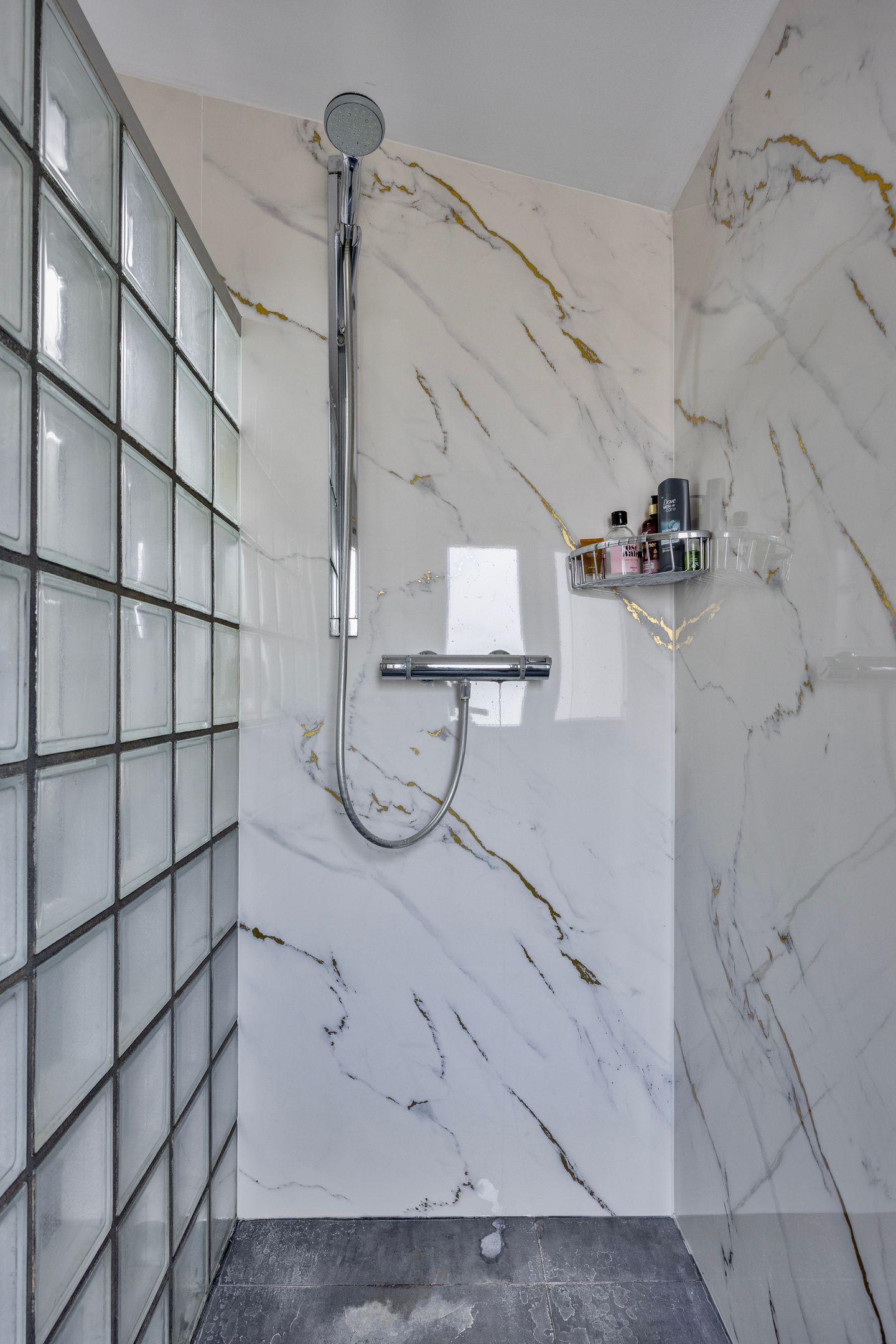 Foto 27 van Tarantostraat 32