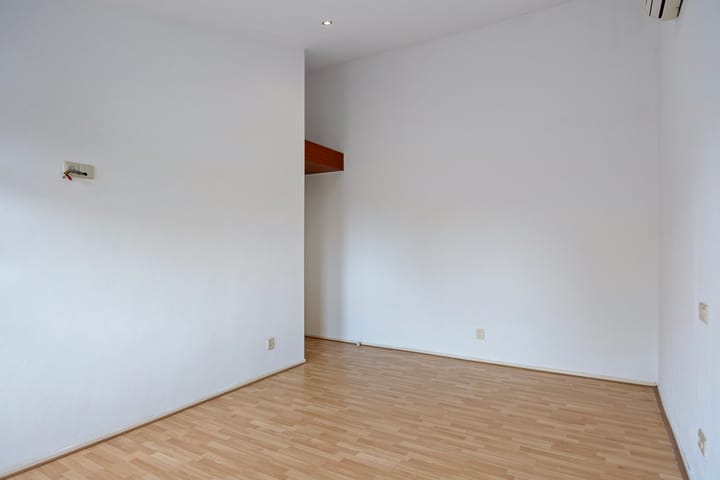 Foto 30 van Tarantostraat 32